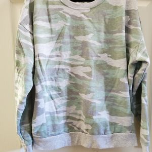 XL Camouflage print sweatshirt